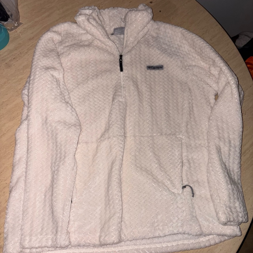 Columbia Cream Fleece sweatshirt with Logo